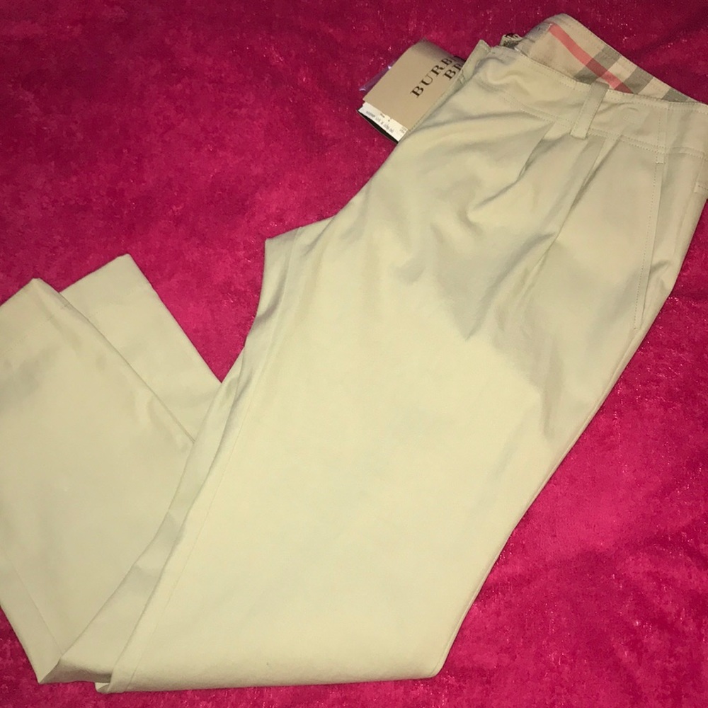 Burberry Tan Capris with Tailored Pleats